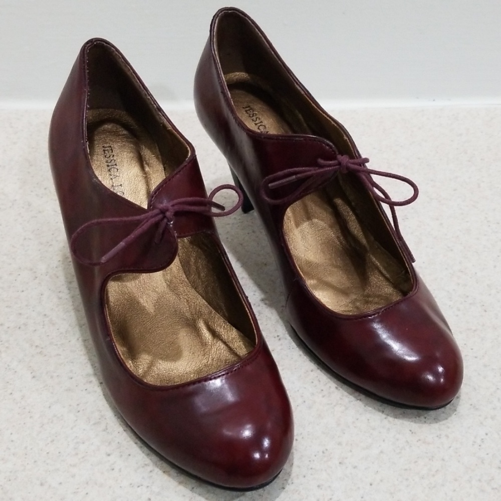 Jessica London women's wine color heels